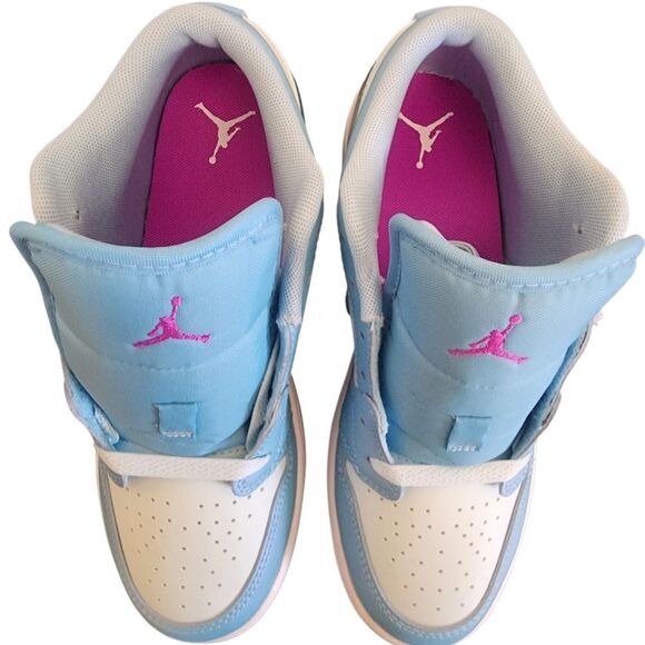 Special Edition Kids Air Jordan 1 Low SE Aquarius Blue (GS) - Size 4.5 Y - Picture 5 of 9